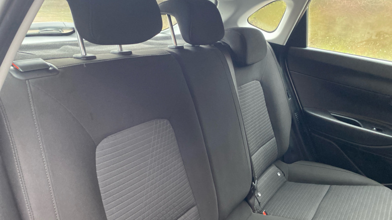 Hyundai i20 1.0T GDi 48V MHD SE Connect 5dr DCT Petrol Hatchback